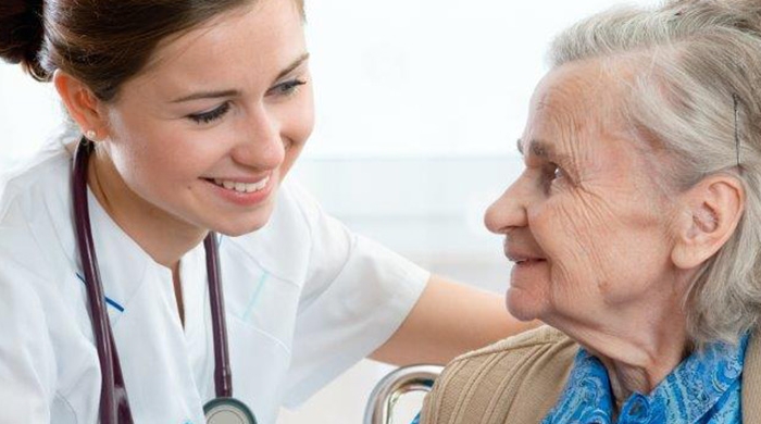 what does a home care aide do?